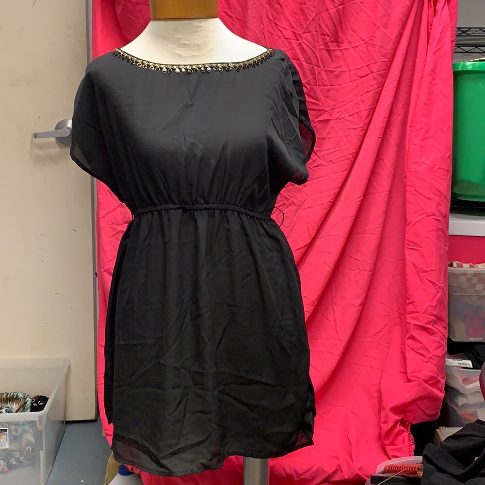 Sassy Maternity Top Size Medium